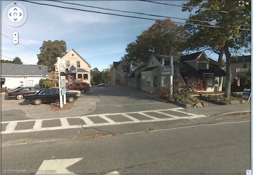 Coopers Corner, Kennebunk, ME. The house is gone! Looks like a driveway now.